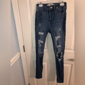 Hollister Curvy High-Rise Super Skinny Jean Size 0R